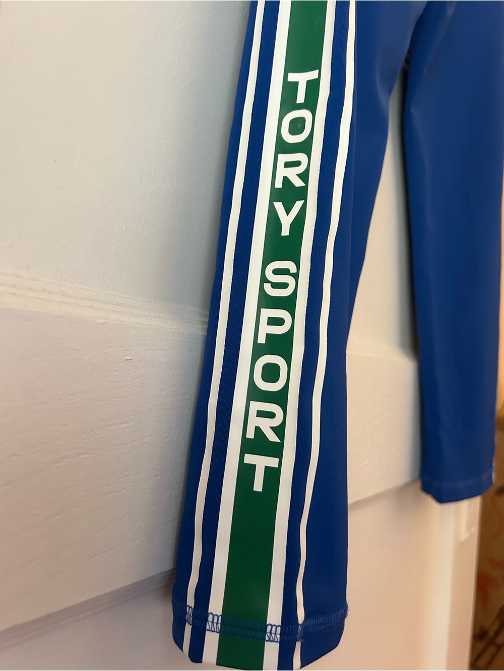 Tory Sport NWT retro striped cropped leggings